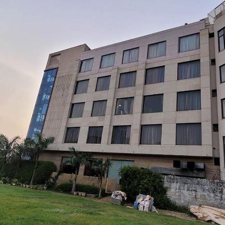 Hotel Maple Grand Agra  Exterior foto