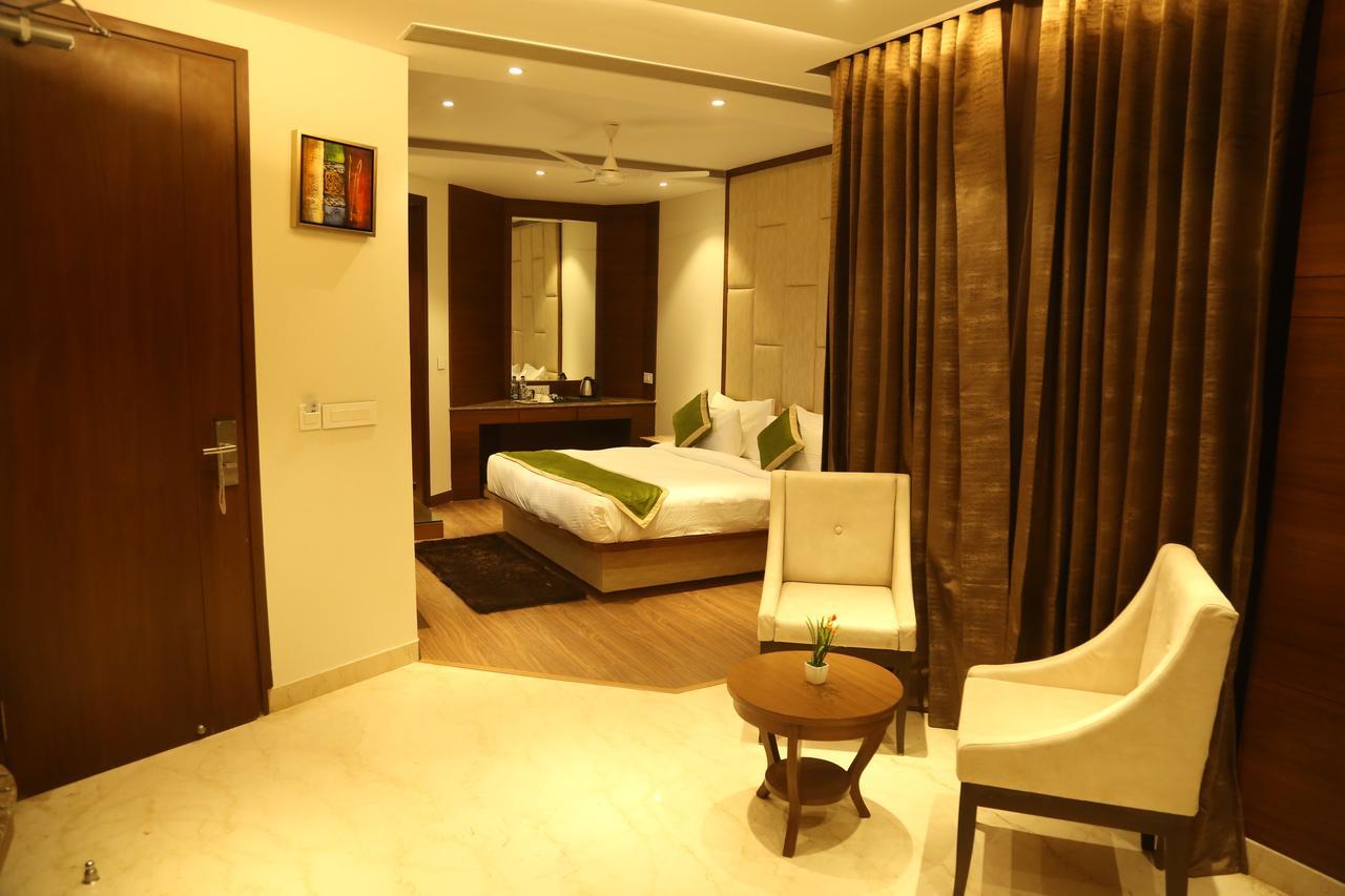 Hotel Maple Grand Agra  Exterior foto