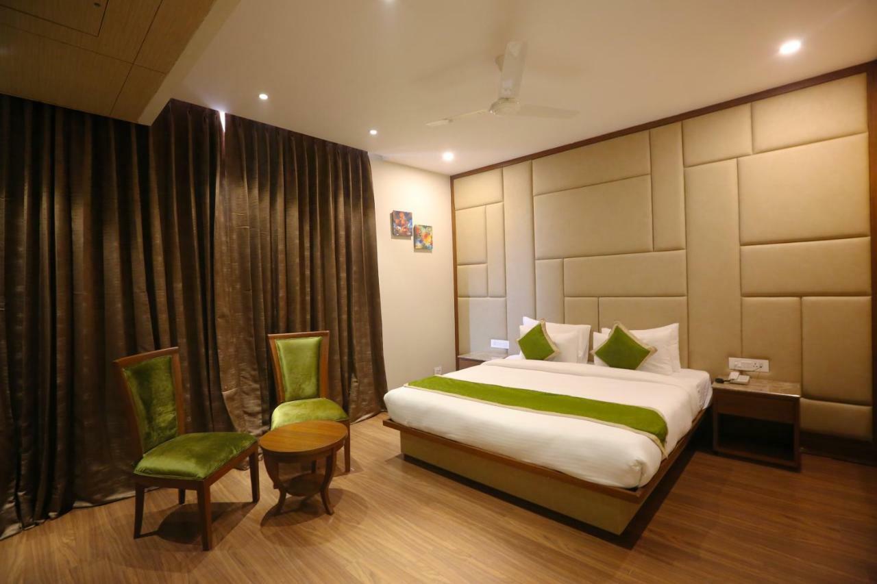 Hotel Maple Grand Agra  Exterior foto