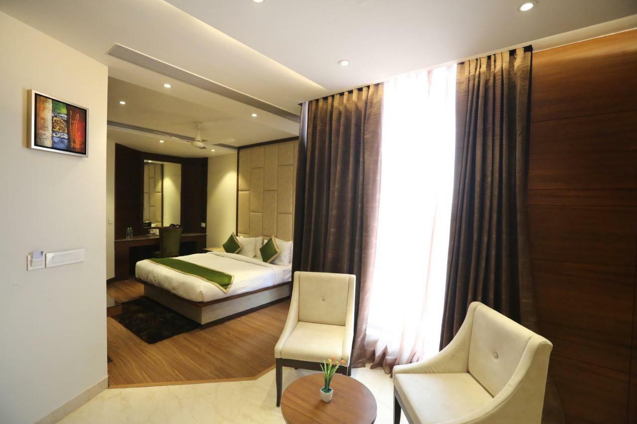 Hotel Maple Grand Agra  Exterior foto