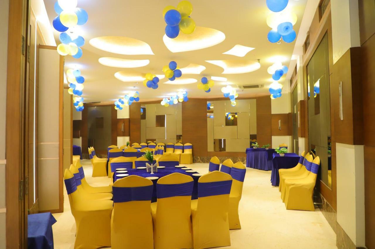 Hotel Maple Grand Agra  Exterior foto