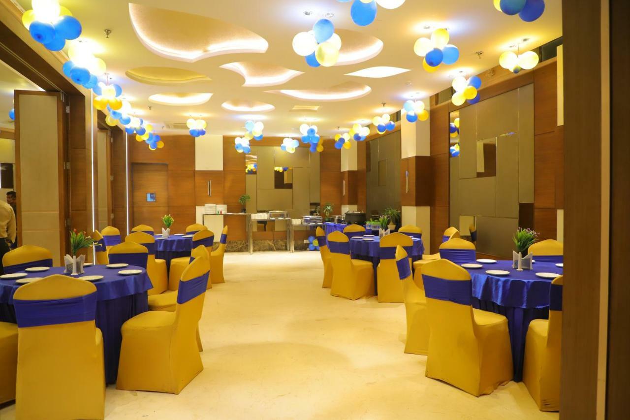 Hotel Maple Grand Agra  Exterior foto